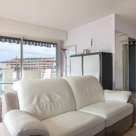 A032-beautiful For 4 - Near Croisette