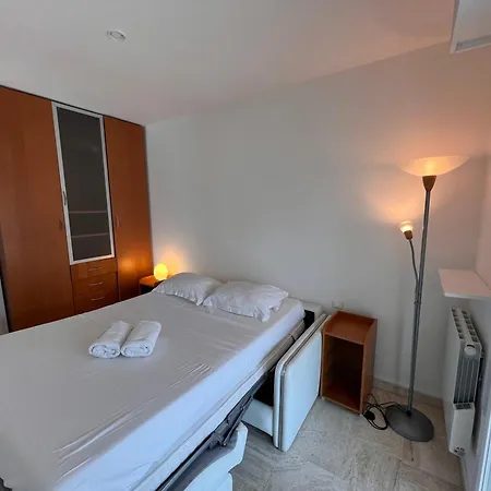 A032-beautiful For 4 - Near Croisette Apartamento Cannes